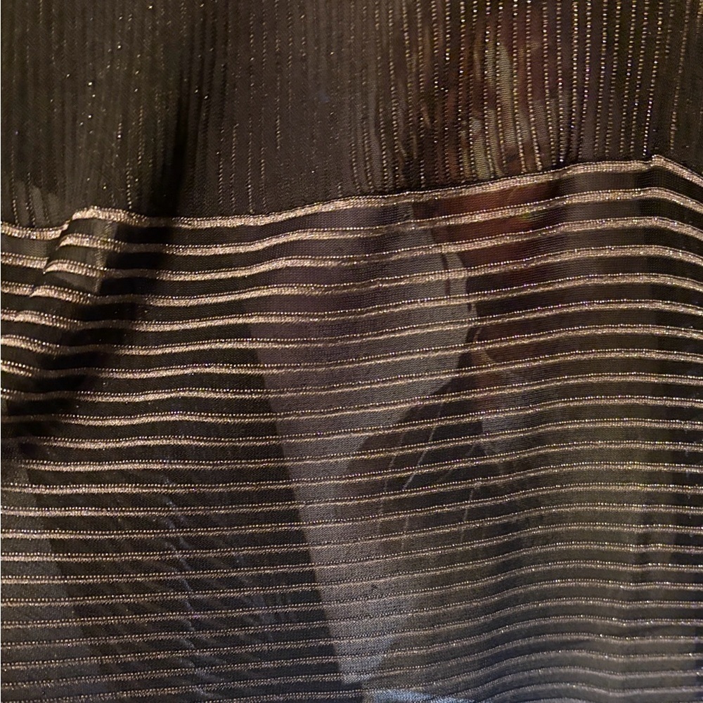 Escada Black & Silver Sheer shimmer open front Cardigan like new, FR 40/large - Picture 10 of 11